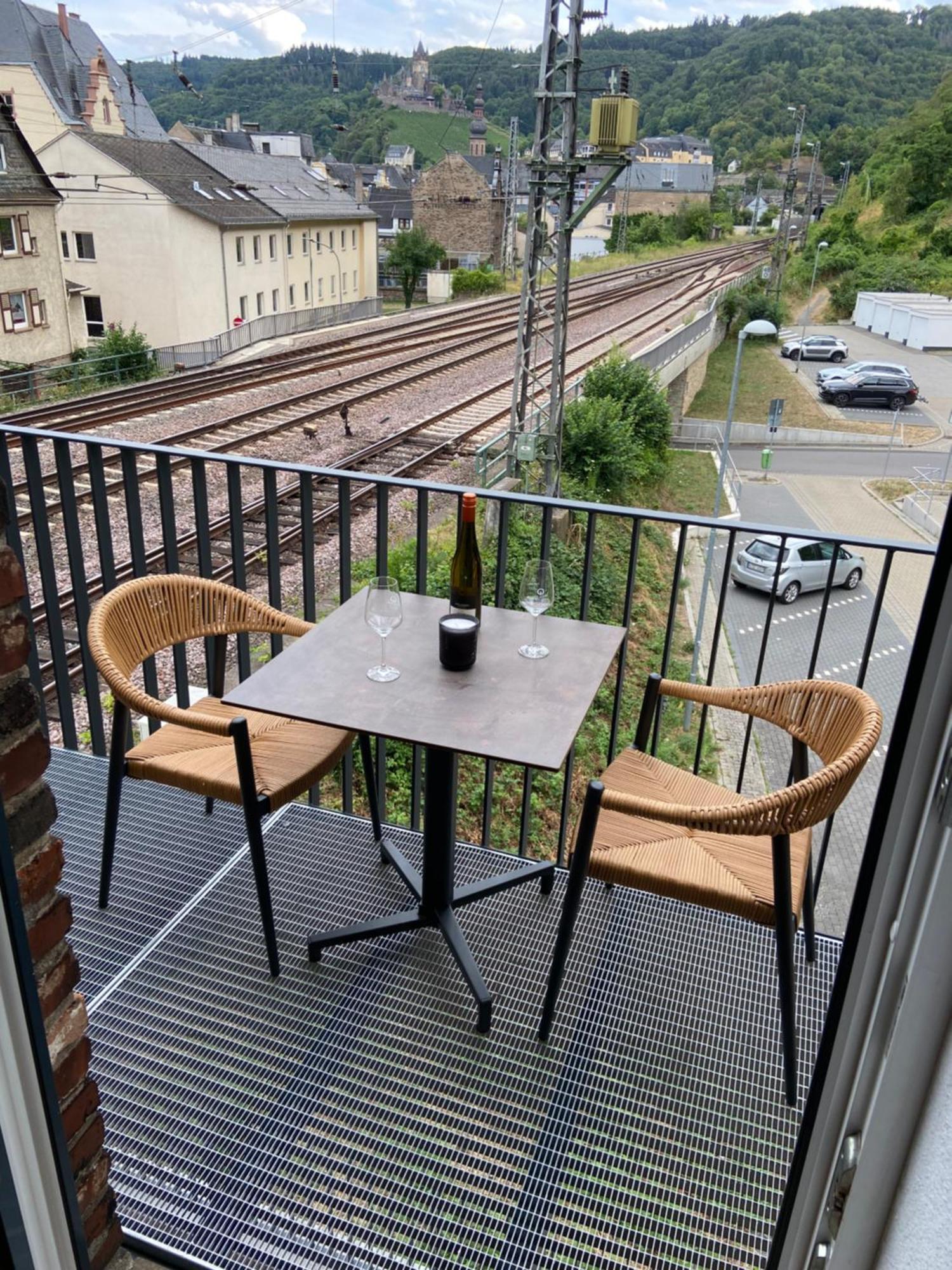 Apartment Cochemer Kaffeeroesterei ภายนอก รูปภาพ