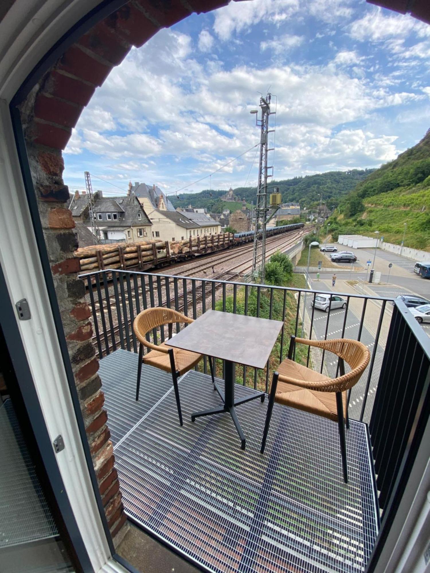 Apartment Cochemer Kaffeeroesterei ภายนอก รูปภาพ